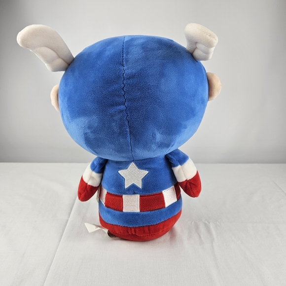 Itty-bitty large Captain America  Hallmark plush - Picture 2 of 9